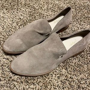 Lightly worn crown vintage flats